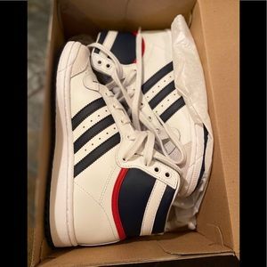 Adidas top ten hi